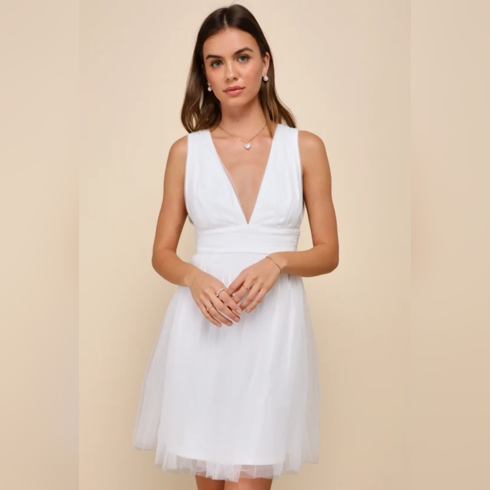 NWOT Lulu's White Tulle Sleeveless Mini Dress Size Large=10/12